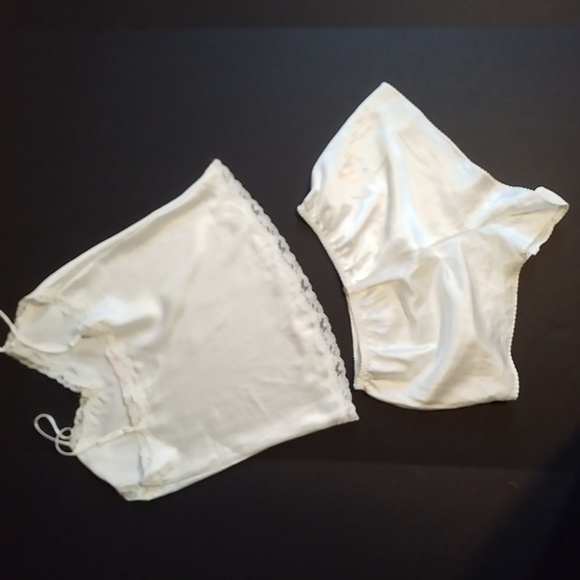 VICTORIA'S SECRET XS CAMI SHORT SLIP SLEEP SET IVORY - Picture 5 of 6